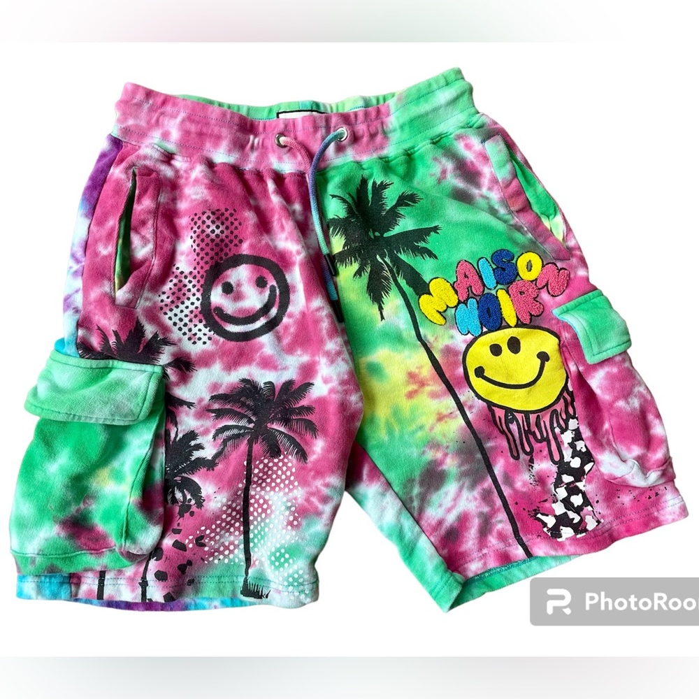 Maison Noir Cargo Shorts Size: Small